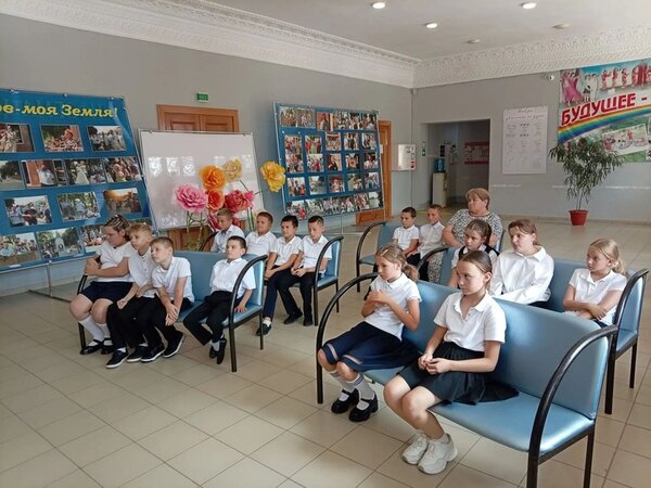 «Эхо Бесланской печали»: урок‑реквием в КДЦ «Железный»
