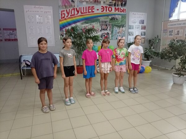 Скоро в школу