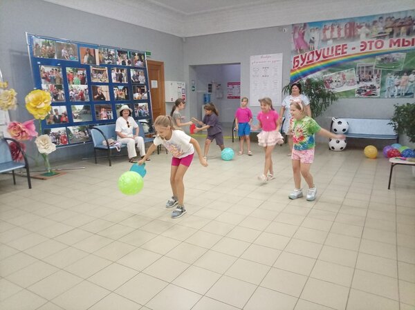 Скоро в школу