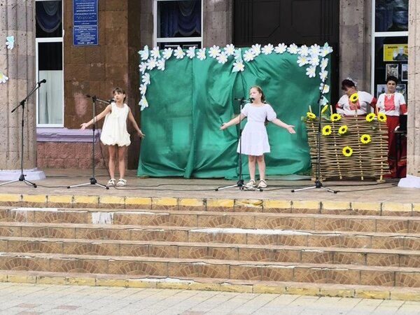 Всё начинается с семьи
